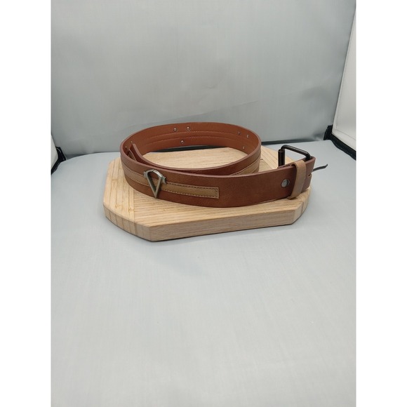 Assassin's Creed Symbol Brown Belt Black Buckle Bio World 2017 Size Small(28-30) - Picture 2 of 10